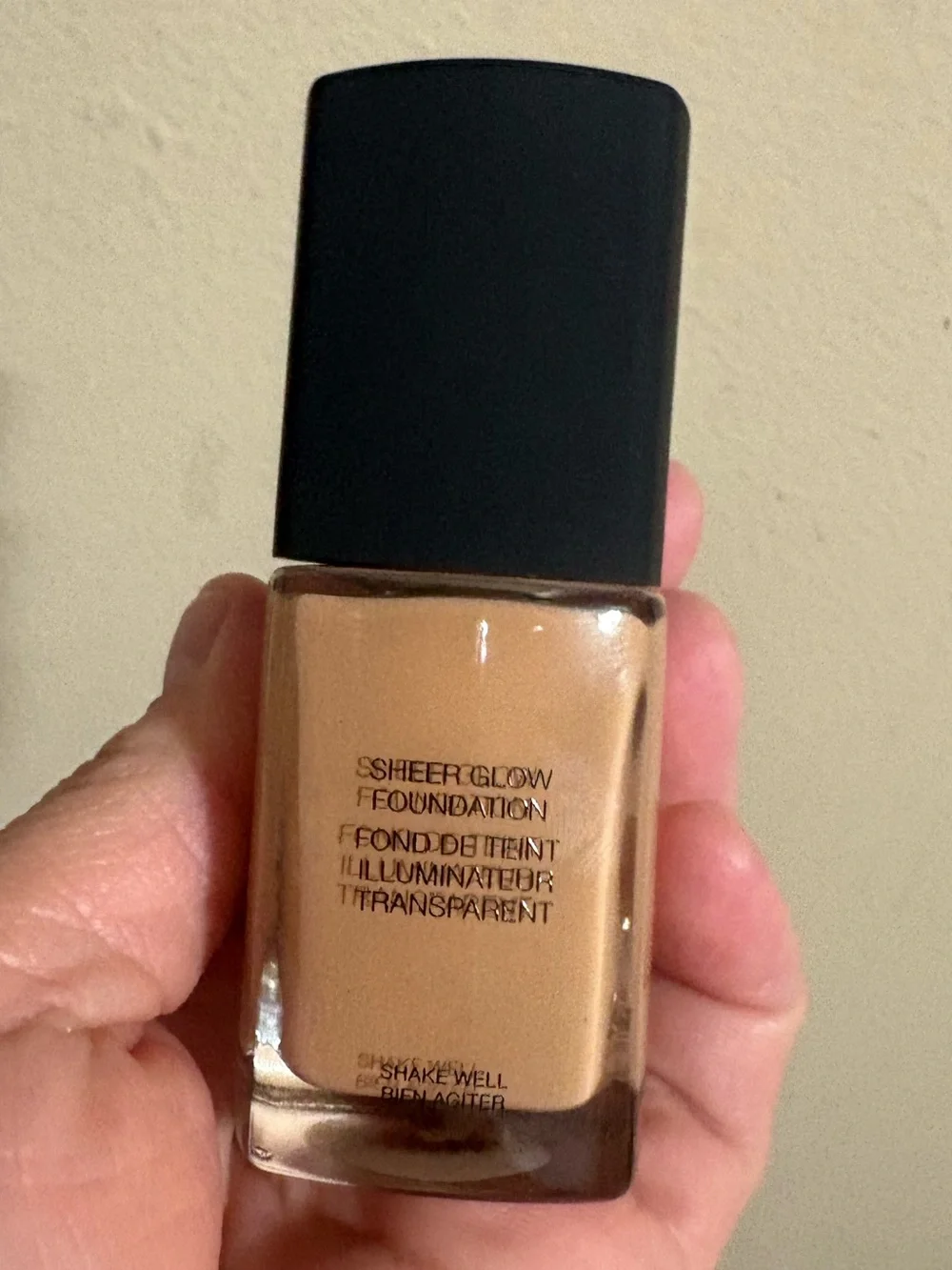 NARS Sheer Glow Foundation Box - MEDIUM 3.75 PAMPELUNE Brand New Never Used.